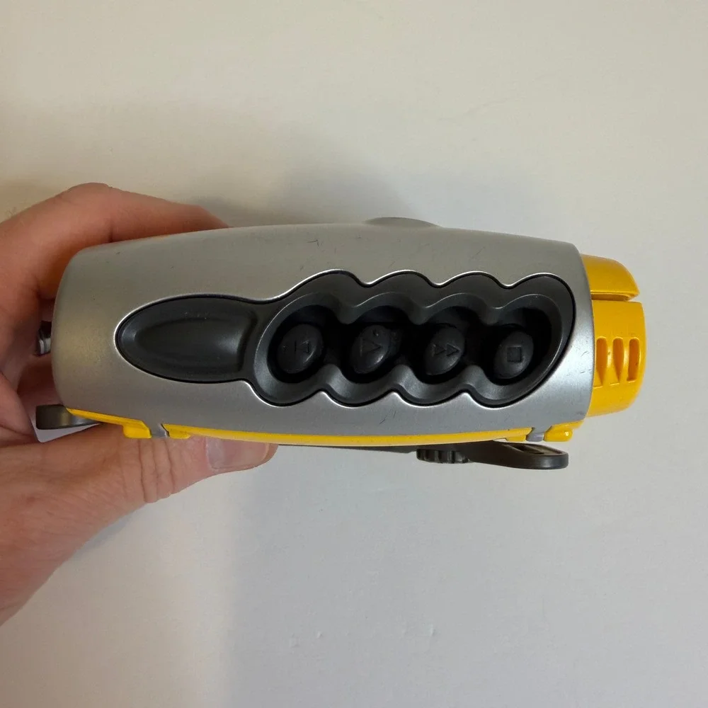 Cassette Works Sony Sports Walkman WM-FS111 FM AM Radio Cassette Player Yellow